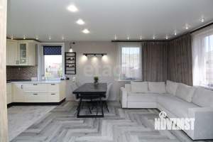 Дом 130м&sup2;, 3-этажный, участок 13 сот.  