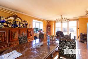 Дом 531м², 3-этажный, участок 15 сот.  