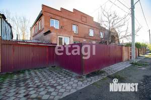 Дом 145м&sup2;, 3-этажный, участок 4 сот.  