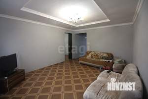 Дом 243м², 3-этажный, участок 7 сот.  