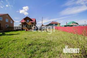 Дом 240м&sup2;, 2-этажный, участок 15 сот.  