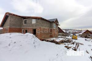 Дом 298м&sup2;, 2-этажный, участок 1134 сот.  