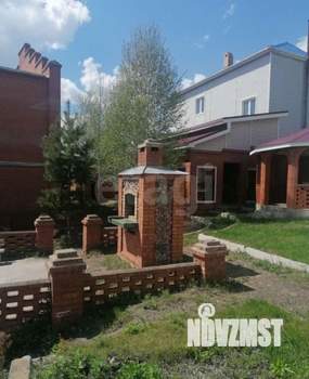 Дом 220м&sup2;, 2-этажный, участок 12 сот.  