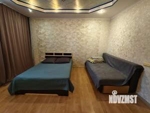 1-к квартира, посуточно, 42м2, 4/10 этаж