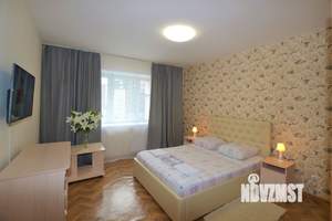 1-к квартира, посуточно, 50м2, 3/18 этаж