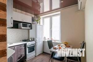 1-к квартира, посуточно, 40м2, 3/5 этаж