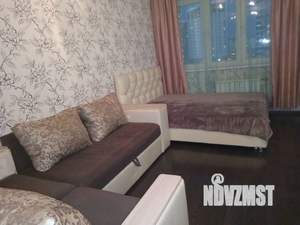 Студия квартира, посуточно, 34м2, 6/17 этаж