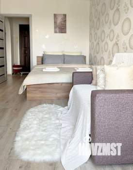 1-к квартира, посуточно, 35м2, 1/1 этаж