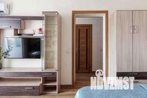 1-к квартира, посуточно, 42м2, 8/10 этаж