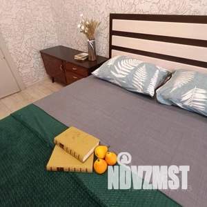 1-к квартира, посуточно, 55м2, 1/1 этаж