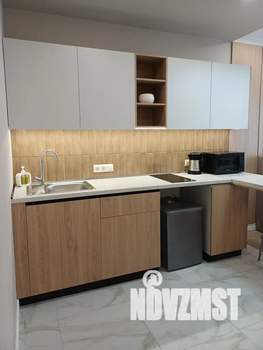 Студия квартира, посуточно, 31м2, 12/18 этаж