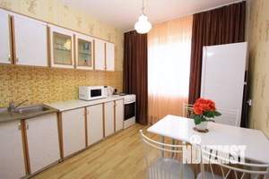 2-к квартира, посуточно, 54м2, 1/1 этаж