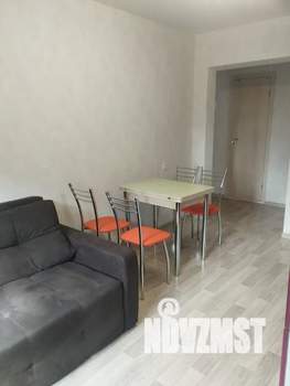 2-к квартира, посуточно, 42м2, 1/16 этаж