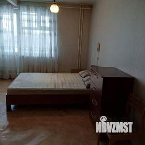 Студия квартира, на длительный срок, 38м2, 2/18 этаж