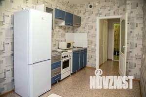 1-к квартира, посуточно, 49м2, 6/20 этаж