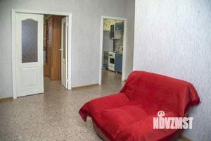 1-к квартира, посуточно, 49м2, 1/1 этаж