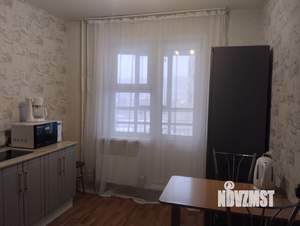 1-к квартира, посуточно, 37м2, 12/17 этаж