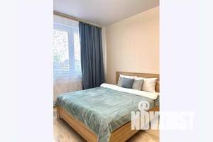 1-к квартира, посуточно, 37м2, 4/25 этаж