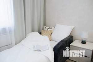 1-к квартира, посуточно, 40м2, 2/10 этаж