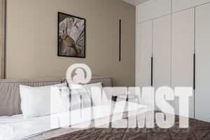 2-к квартира, посуточно, 45м2, 7/22 этаж