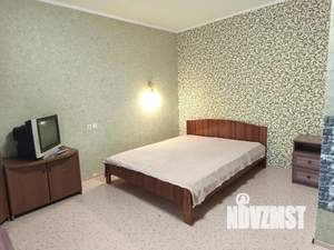 1-к квартира, посуточно, 35м2, 3/17 этаж