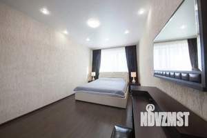 1-к квартира, посуточно, 80м2, 1/1 этаж