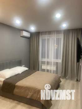 1-к квартира, посуточно, 28м2, 10/17 этаж