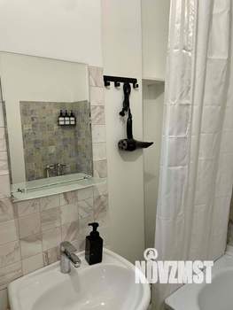 1-к квартира, посуточно, 38м2, 1/1 этаж