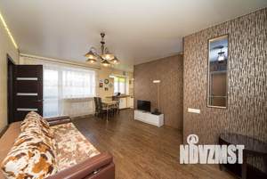 2-к квартира, посуточно, 56м2, 4/5 этаж