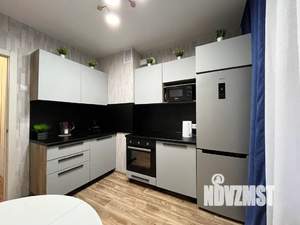 1-к квартира, посуточно, 42м2, 2/17 этаж