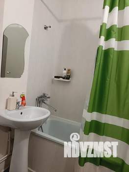 1-к квартира, посуточно, 42м2, 8/16 этаж