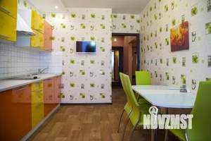 1-к квартира, посуточно, 54м2, 1/1 этаж