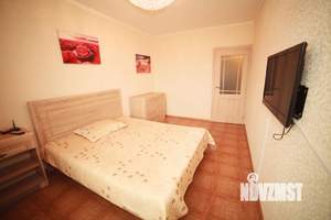 1-к квартира, посуточно, 36м2, 1/1 этаж