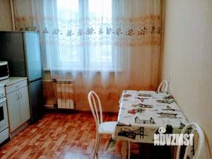 1-к квартира, посуточно, 42м2, 10/10 этаж