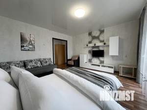 1-к квартира, посуточно, 42м2, 9/10 этаж