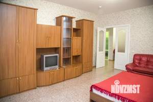 1-к квартира, посуточно, 49м2, 1/1 этаж