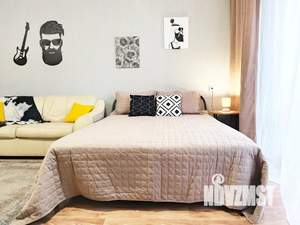 Студия квартира, посуточно, 42м2, 2/17 этаж