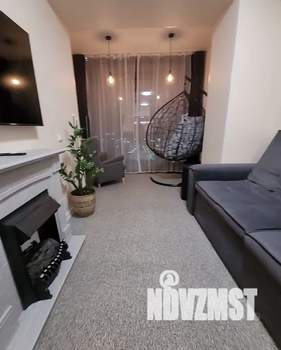 Студия квартира, посуточно, 42м2, 12/17 этаж