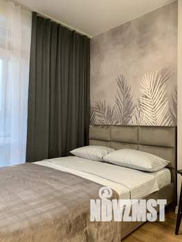 Студия квартира, посуточно, 28м2, 12/17 этаж