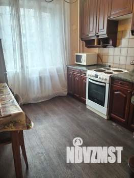 1-к квартира, посуточно, 36м2, 1/10 этаж