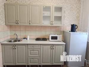 1-к квартира, посуточно, 42м2, 1/10 этаж