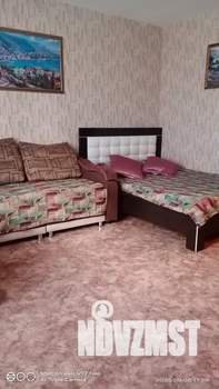 1-к квартира, посуточно, 40м2, 3/17 этаж