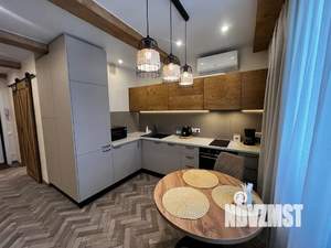 2-к квартира, посуточно, 40м2, 22/26 этаж