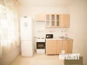 1-к квартира, посуточно, 42м2, 2/10 этаж