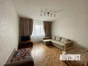 1-к квартира, посуточно, 47м2, 1/1 этаж