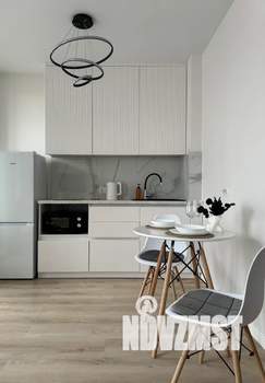 Студия квартира, посуточно, 28м2, 15/23 этаж