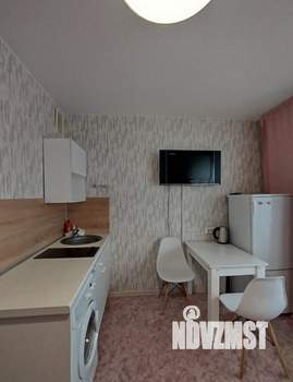 Студия квартира, на длительный срок, 32м2, 13/17 этаж