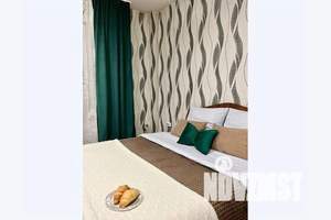 1-к квартира, посуточно, 35м2, 6/23 этаж