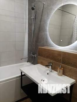 1-к квартира, посуточно, 34м2, 4/25 этаж