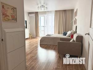 Студия квартира, посуточно, 38м2, 15/17 этаж